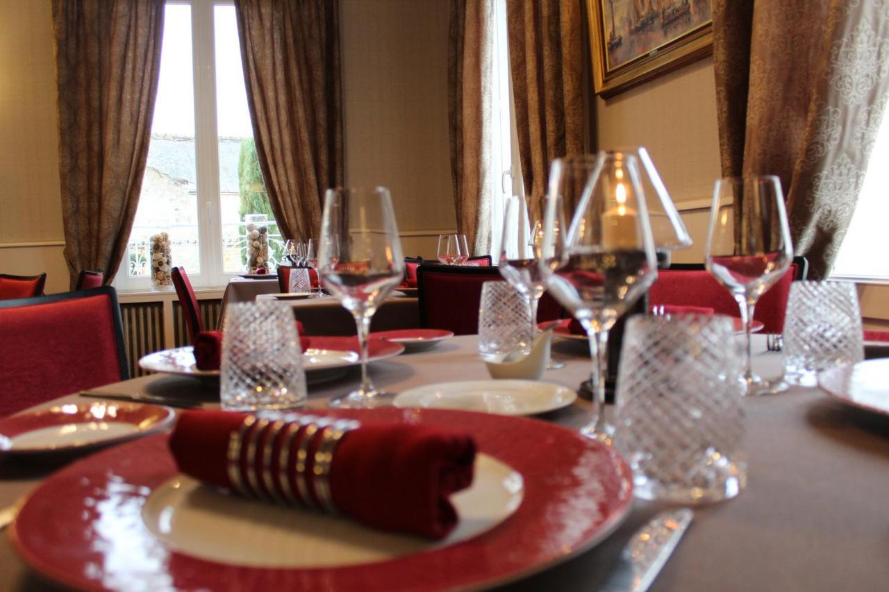 Logis Hotel La Breche - Restaurant Berthelot Amboise Exterior photo